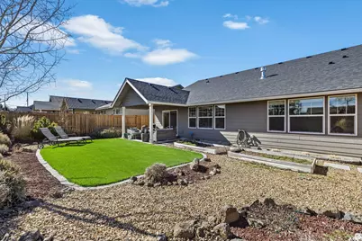 280 NW 33rd Street, Redmond, OR 97756 - Photo 29