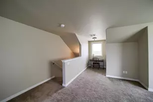 411 NW 25th St, Redmond, OR 97756 - Photo 31