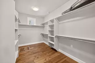 1407 Rustler Peak St, Central Point, OR 97502 - Photo 33