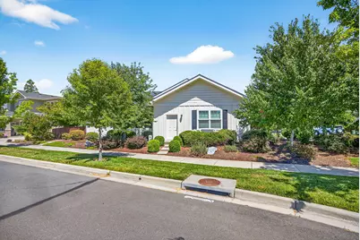 1407 Rustler Peak Street, Central Point, OR 97502 - Photo 5