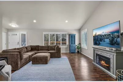 17064 Sacramento Road, Bend, OR 97707 - Photo 7