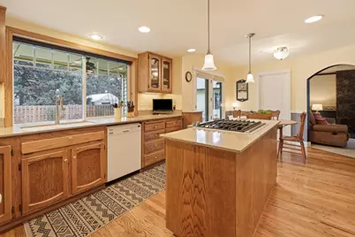 61288 King Saul Avenue, Bend, OR 97702 - Photo 5
