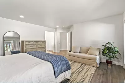 60757 Golf Village Loop, Bend, OR 97702 - Photo 15