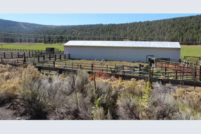 12046 Old Fort Road, Klamath Falls, OR 97601 - Photo 7