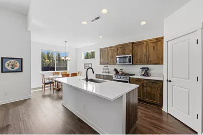 51900 Settler Drive, La Pine, OR 97739 - Photo 7