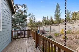 2112 NW Black Pnes Pl, Bend, OR 97703 - Photo 29