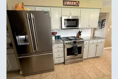 106 Victoria Way, Central Point, OR 97502 - Photo 9