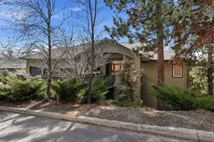1989 NW Iowa Ave, Bend, OR 97703 - Photo 51