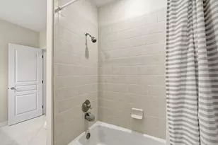 1989 NW Iowa Ave, Bend, OR 97703 - Photo 31