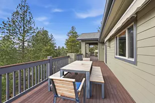 1989 NW Iowa Ave, Bend, OR 97703 - Photo 17