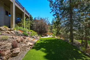 1989 NW Iowa Ave, Bend, OR 97703 - Photo 3