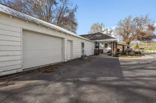 22994 Hwy 50, Merrill, OR 97633 - Photo 15