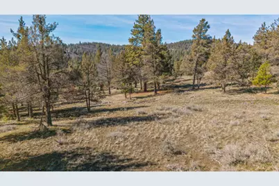 5768 Engleman Spruce Way, Klamath Falls, OR 97601 - Photo 15