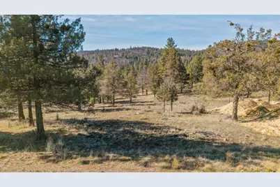 5768 Engleman Spruce Way, Klamath Falls, OR 97601 - Photo 5