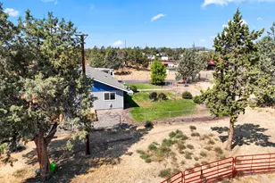 1923 NE Upas Ave, Redmond, OR 97756 - Photo 27