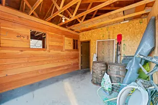 1923 NE Upas Ave, Redmond, OR 97756 - Photo 21