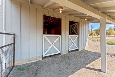 1923 NE Upas Avenue, Redmond, OR 97756 - Photo 23