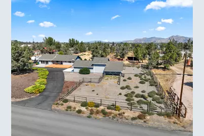 1923 NE Upas Avenue, Redmond, OR 97756 - Photo 33