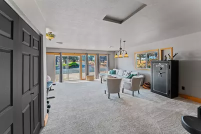 1923 NE Upas Avenue, Redmond, OR 97756 - Photo 11