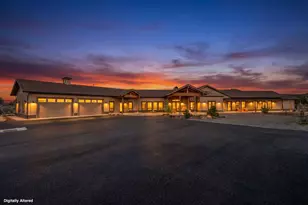 64105 Johnson Rd, Bend, OR 97703 - Photo 53