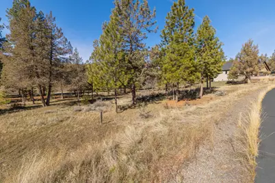 1132 Paper Birch Way, Klamath Falls, OR 97601 - Photo 3