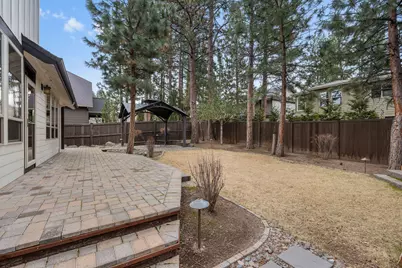 19147 Park Commons Drive, Bend, OR 97703 - Photo 47