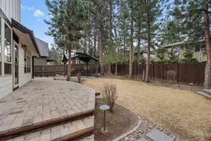 19147 Park Commons Dr, Bend, OR 97703 - Photo 47