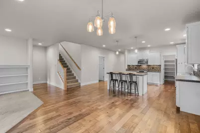 19147 Park Commons Drive, Bend, OR 97703 - Photo 11