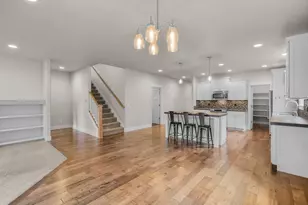 19147 Park Commons Dr, Bend, OR 97703 - Photo 11