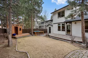 19147 Park Commons Dr, Bend, OR 97703 - Photo 45
