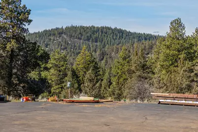 1069 Water Birch Court, Klamath Falls, OR 97601 - Photo 3