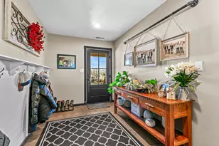 3985 Calhoun Rd, Medford, OR 97501 - Photo 15