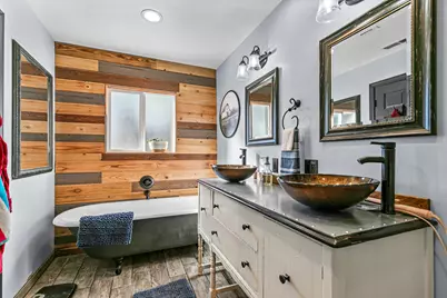 3985 Calhoun Road, Medford, OR 97501 - Photo 23