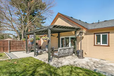3985 Calhoun Road, Medford, OR 97501 - Photo 29