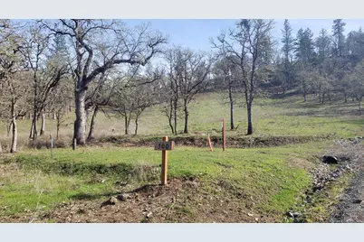 Messinger Road #300, Grants Pass, OR 97527 - Photo 1