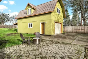 51 Sterling Creek Rd, Jacksonville, OR 97530 - Photo 37