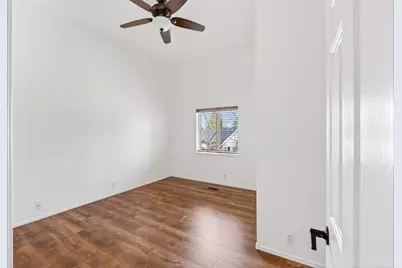 2432 NE Crocus Way, Bend, OR 97701 - Photo 25