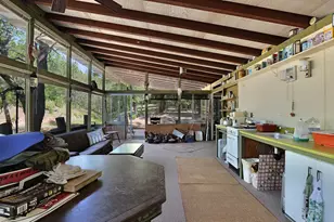 13007 Perry Rd, Central Point, OR 97502 - Photo 9