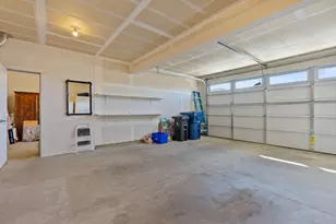 20657 SE Meadowsweet Dr, Bend, OR 97702 - Photo 35