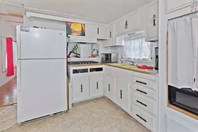 7001 Rogue River Highway #SPC 29, Grants Pass, OR 97527 - Photo 5