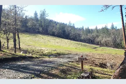 Messinger Road #500, Grants Pass, OR 97527 - Photo 1