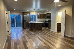 7857 28th St, White City, OR 97503 - Photo 3