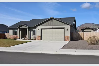 6409 Orinda Drive, Klamath Falls, OR 97603 - Photo 1