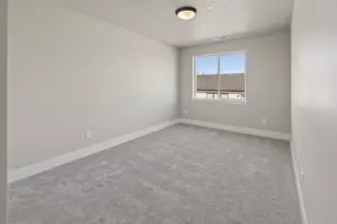 4076 SW 39th St, Redmond, OR 97756 - Photo 29