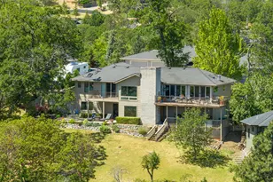 290 Skycrest Dr, Ashland, OR 97520 - Photo 51