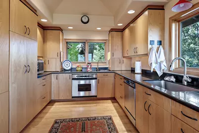 290 Skycrest Drive, Ashland, OR 97520 - Photo 15