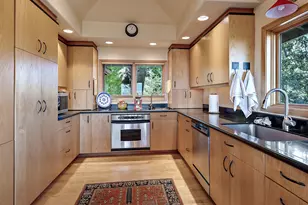 290 Skycrest Dr, Ashland, OR 97520 - Photo 15