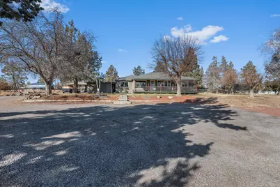 481 SW Helmholtz Way, Redmond, OR 97756 - Photo 29