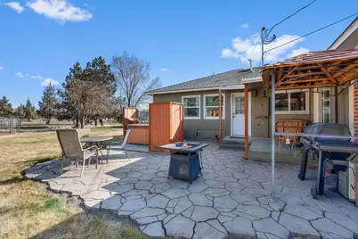 481 SW Helmholtz Way, Redmond, OR 97756 - Photo 19