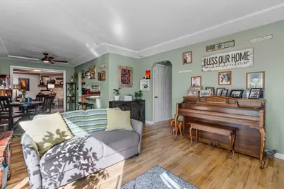 481 SW Helmholtz Way, Redmond, OR 97756 - Photo 7